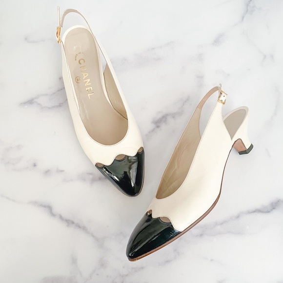 CHANEL Shoes - Chanel Vintage Captoe Patent Leather Slingback Shoes Size 7.5